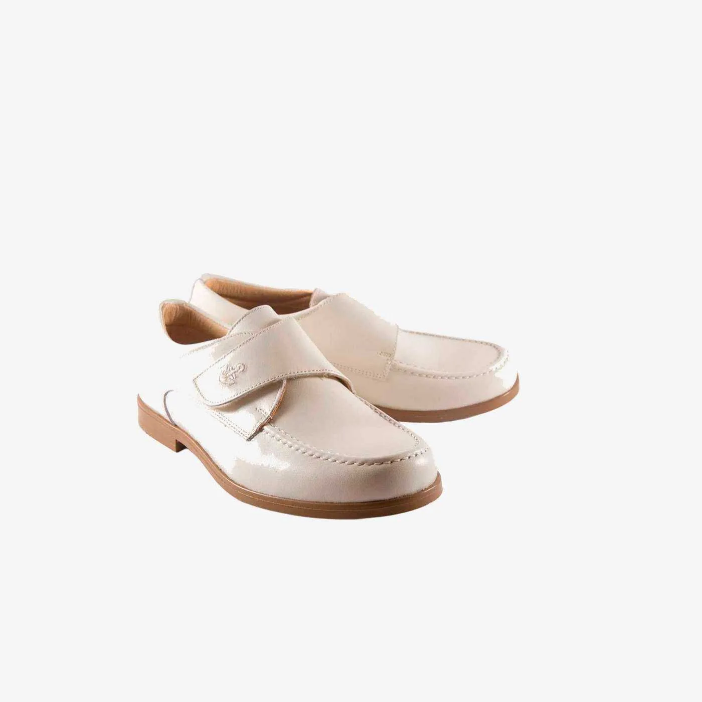 Zapato ceremonia/comunion de piel en Beige con velcro.