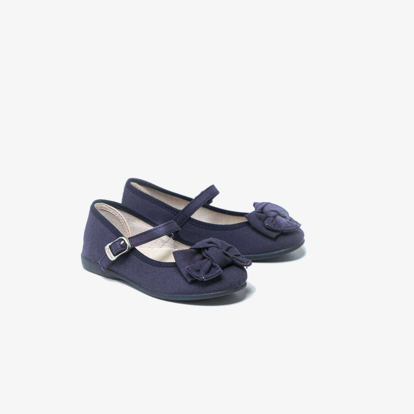 Mercerditas de niña en azul de Batila