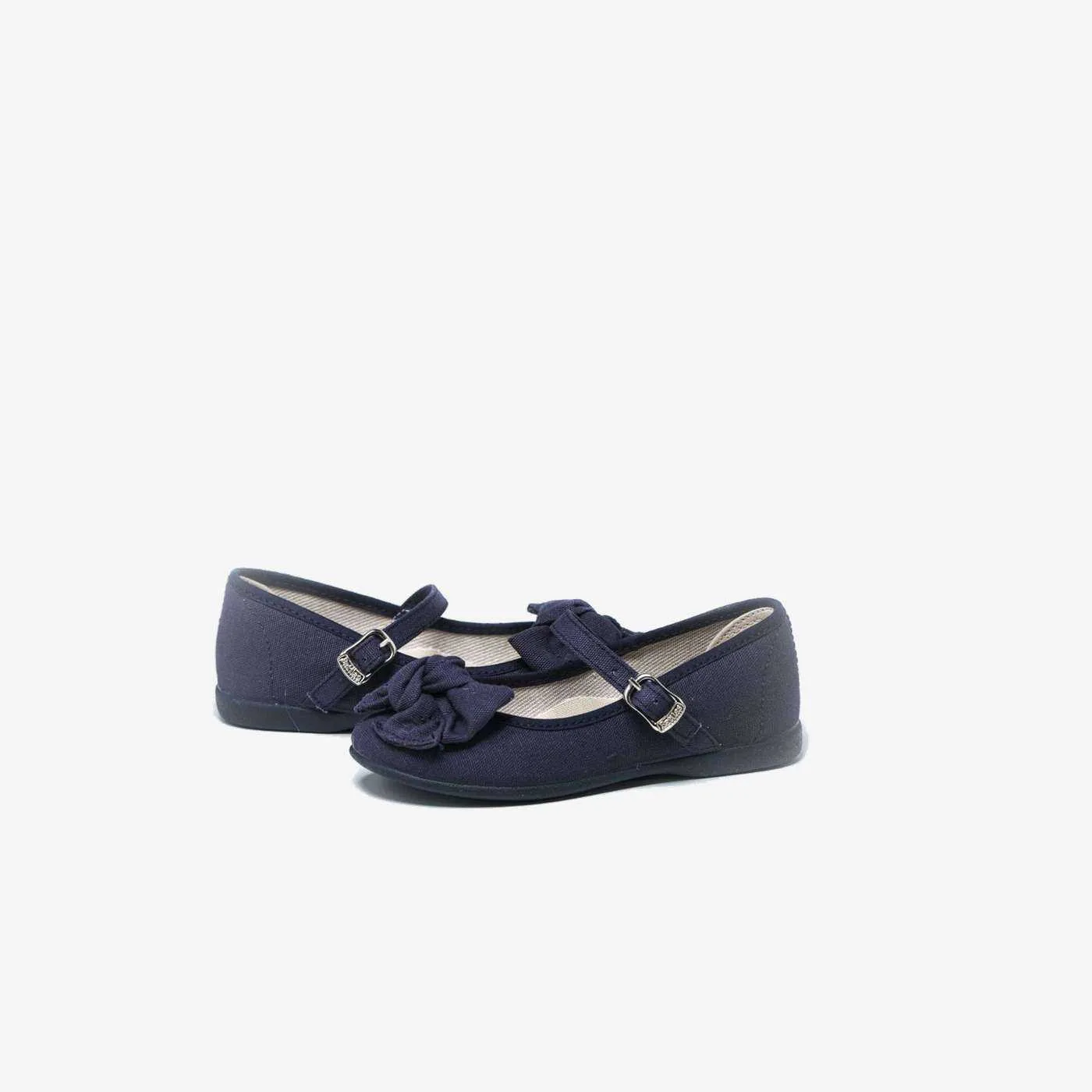 Mercerditas de niña en azul de Batila
