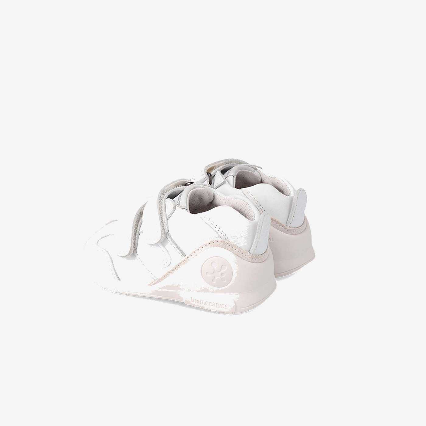 Deportiva Biomecanics primeros pasos blanco – doble velcro y puntera reforzada