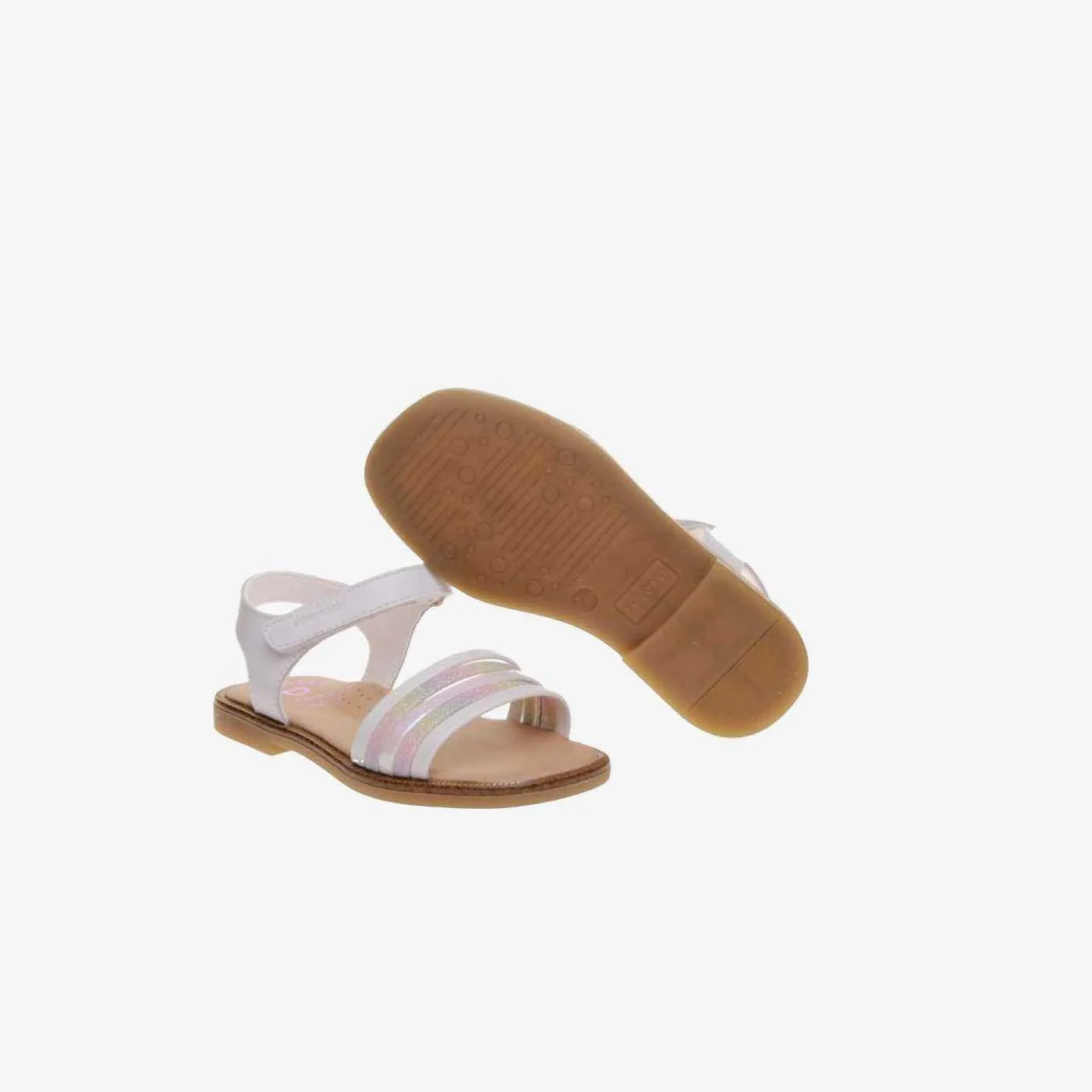 Sandalia de niña en blanco con tiras de Pablosky con cierre de velcro.