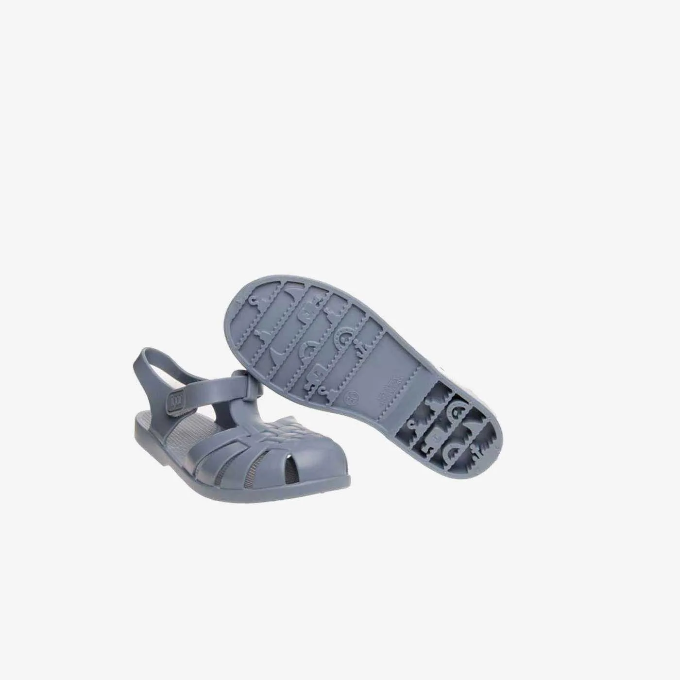 Sandalia cangrejera Igor unisex con velcro.