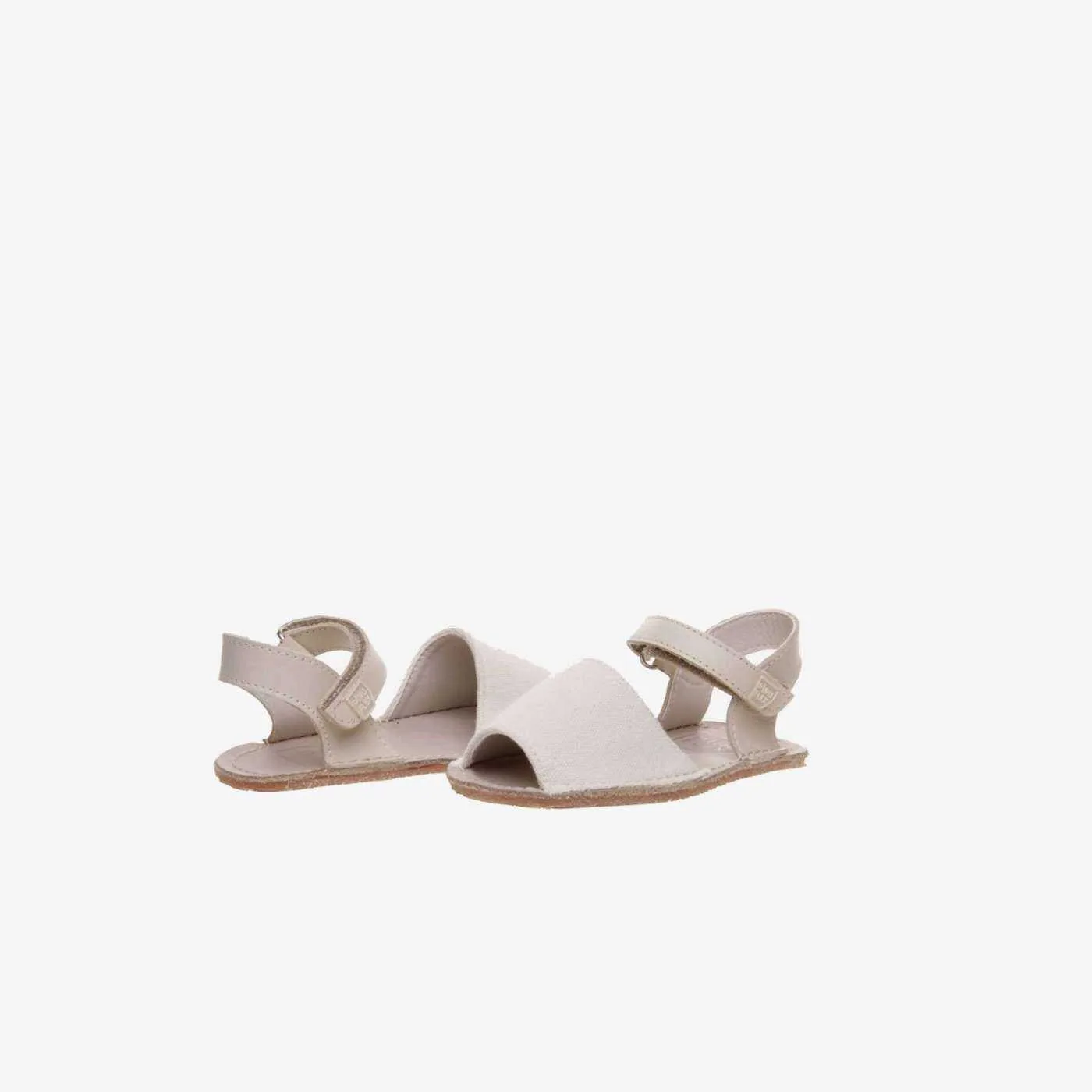 Sandalia menorquina respetuosa unisex de Piruflex - Lino beige y suela flexible.