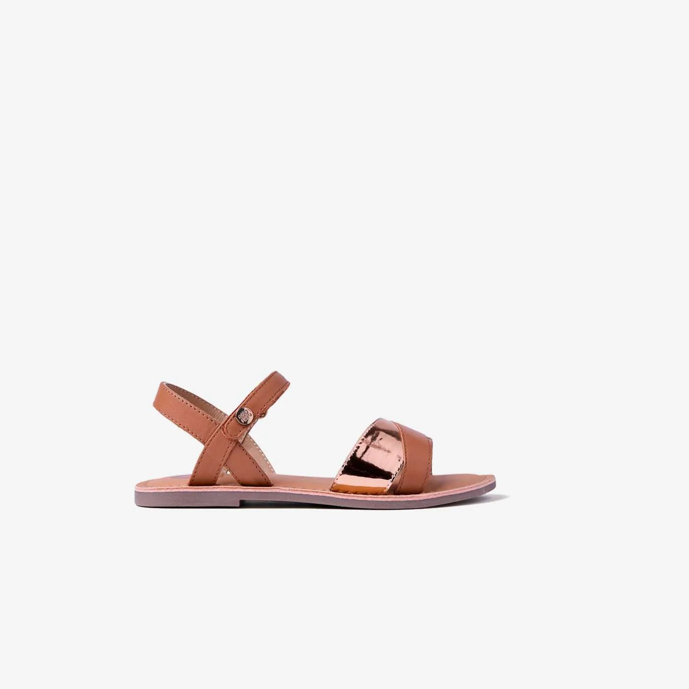 Sandalia en cuero y dorado de la marca Gioseppo con velcro