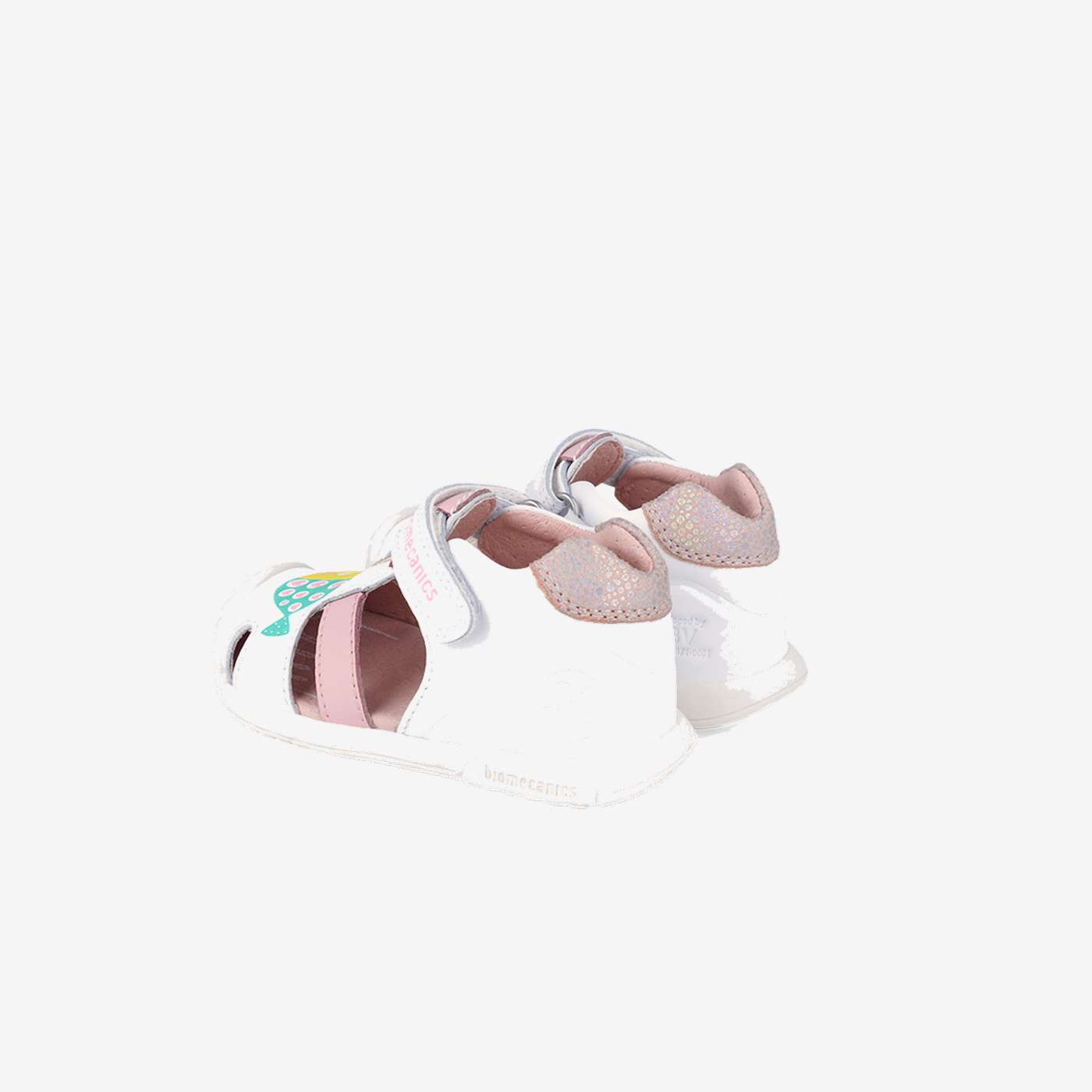 Sandalias Biomecanics para Primeros Pasos en color blanco con velcro