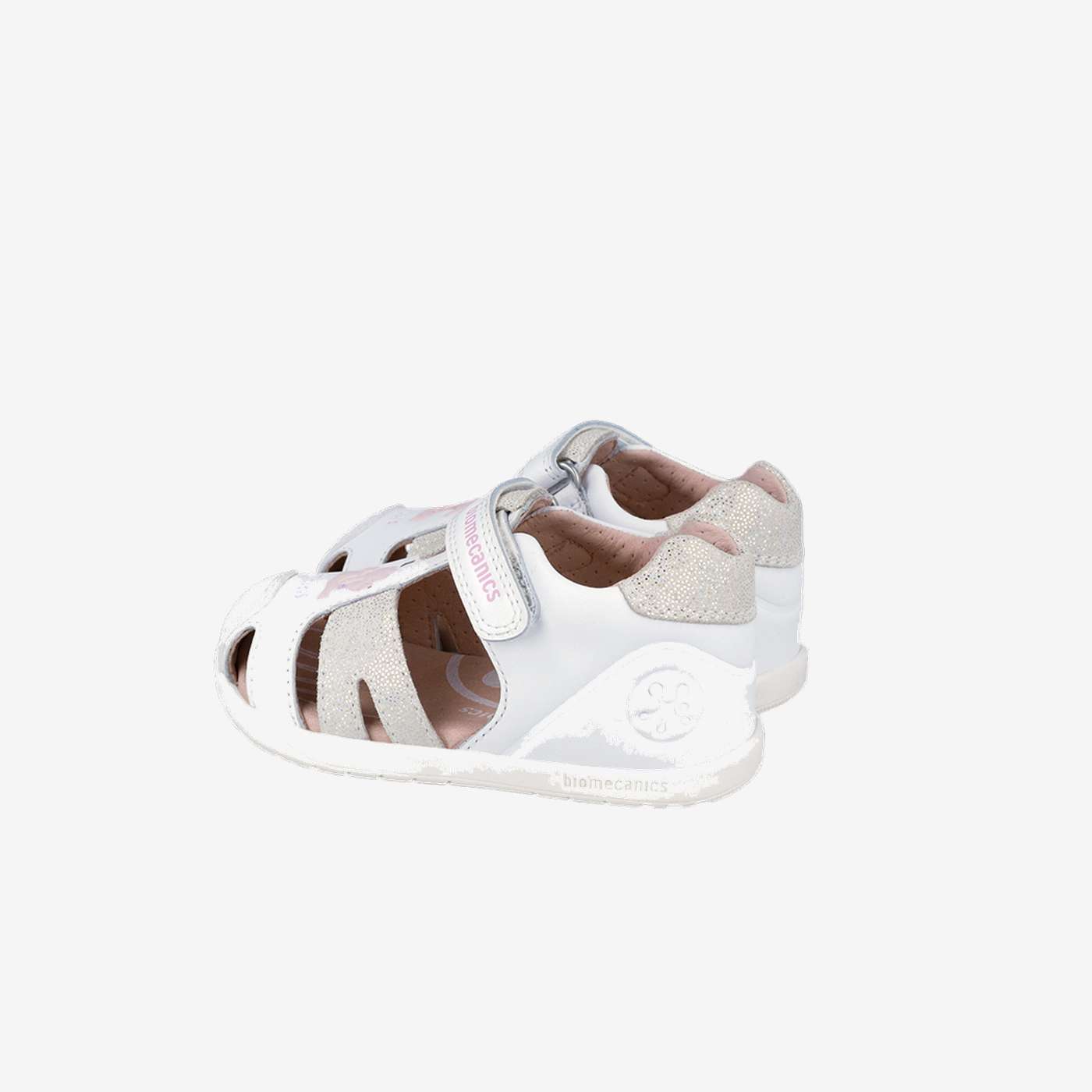 Sandalias Respetuosas Biomecanics de Piel para niñas en color blanco con plata