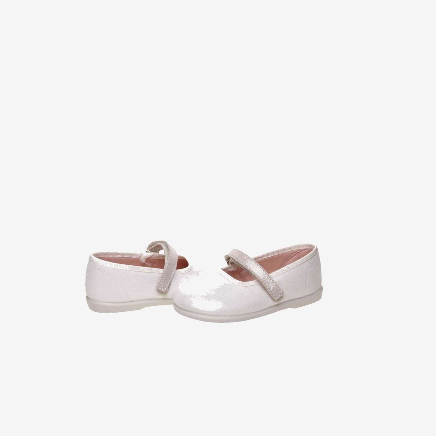 Merceditas en beige para vesir - Suave y confortable.