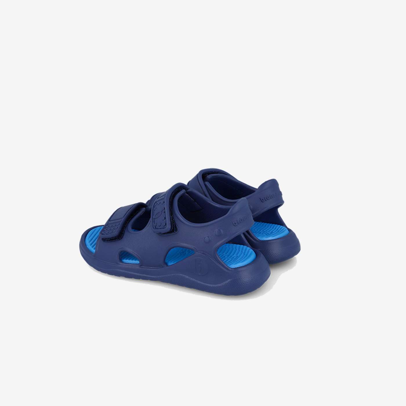 Sandalia con velcro de goma en azul de Biomecanics