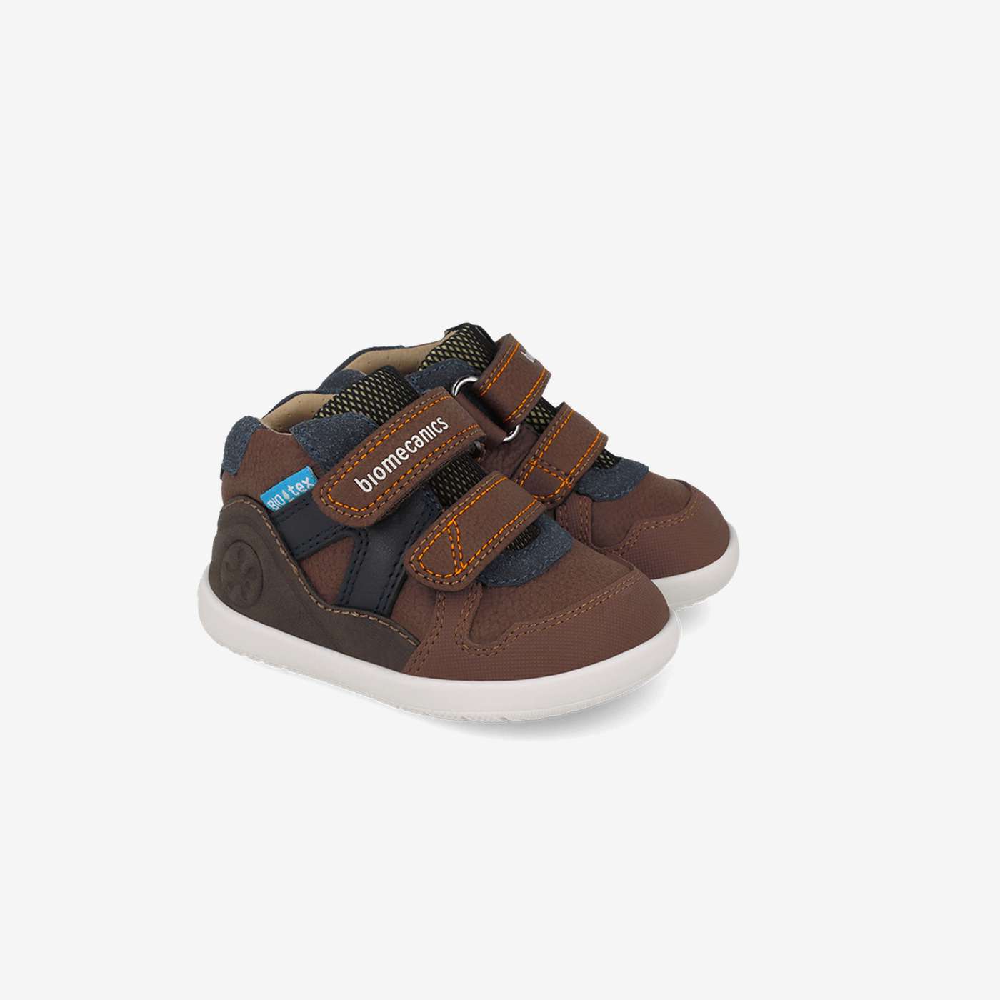 Botin Biomecanics wider primeros pasos tonos marrones