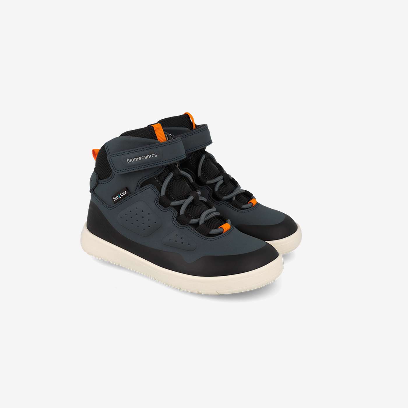 Bota biotex niño azul marino con velcro y puntera reforazada.