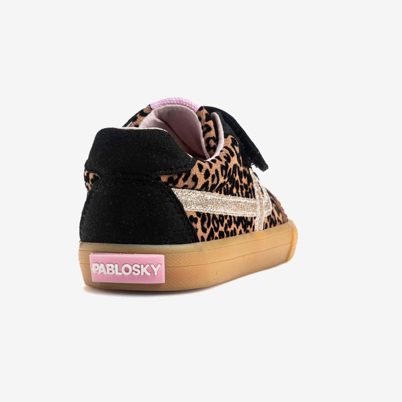 Deportiva animal print de Pablosky linea urbana