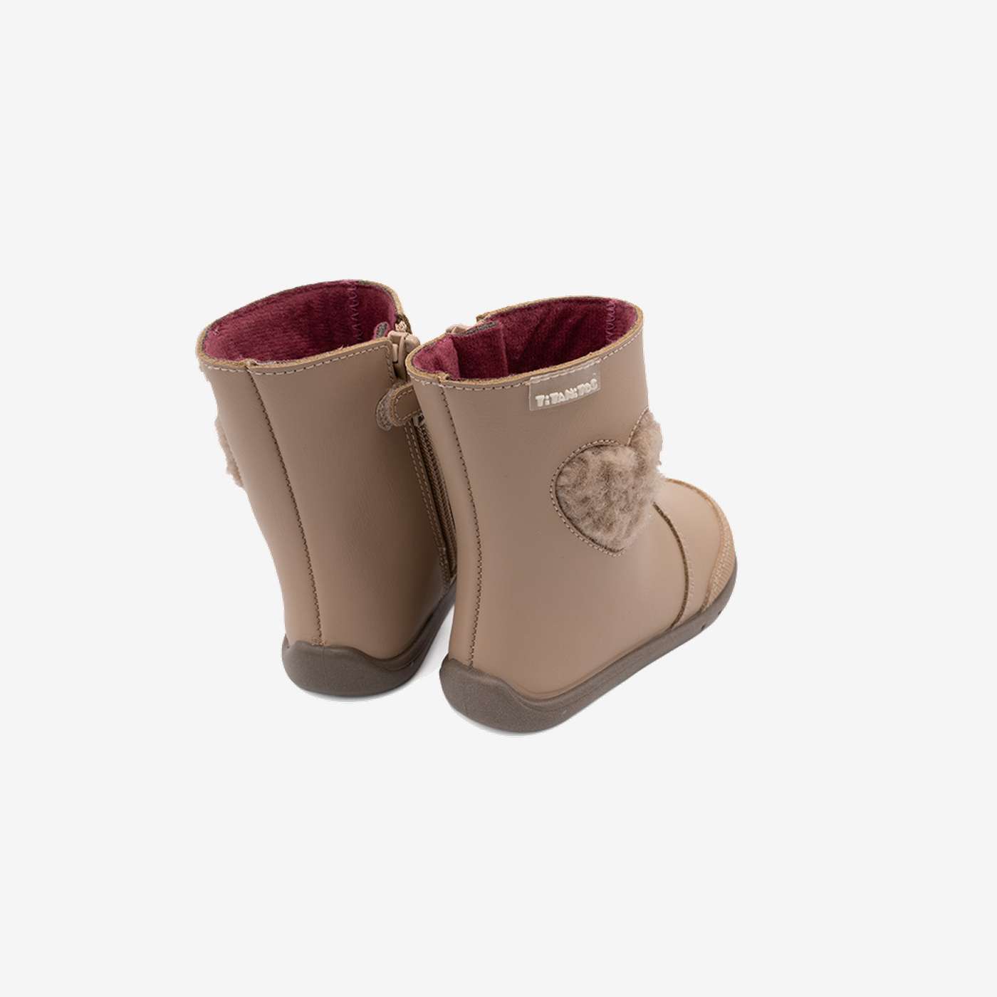 Bota clasica media caña niña camelñ de Titanitos