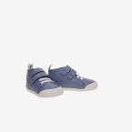 Bota niño respetuosa de Blanditos con velcro y puntera reforzada.