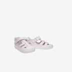 Sandalias respetuosa para los primeros pasos de blanditos en blanca