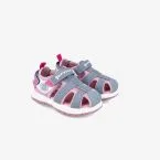Sandalia niña de Garvalin con velcro y puntera reforzada en color Gris y Rosa.
