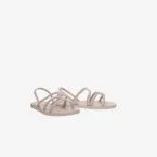 Sandalias Ipanema de niña en color beige - Liberas y flexibles.