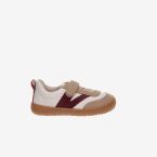 Deportivos respetuoso en blanco y beige con un toque burdeos con velcro y elasticos