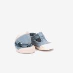 Lona Barefoot con velcro en celeste para Niños – Marca Igor