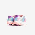 Heelys arcoíris para niña, con ruedas desmontables y diseño brillante. Comodidad, estilo y diversión que acompañan cada movimiento.