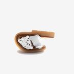 If you are looking for a girls’ school shoe that truly withstands the hustle and bustle of daily school life, this Pablosky model may be just what you need. It is made from leather, which is not only more durable and breathable than synthetic materials, b