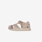 Sandalias de niño en beige de la marca Chicco con Cierre de Velcro