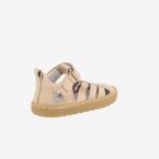 Sandalia respetuosa en beige de Blanditos unisex | Ligera y flexible
