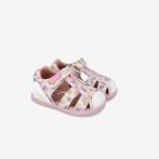 Sandalia preandante respetuosa de niña con puntera reforzada en color rosa-multicolor de la marca Biomecanics