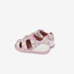 Sandalia preandante respetuosa de niña con puntera reforzada en color rosa-multicolor de la marca Biomecanics