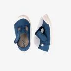 Lona Barefoot en azul con velcro para Niños – Marca Igor