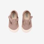 Lona Barefoot de Igor: Flexibilidad para Niños en color marron