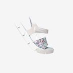 Sandalia niña multicolot glitter de Pablosky ideal para disfrutar en las fiestas