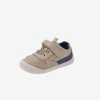 Deportivo niño urbano camel de la linea Barefoot de Chicco.