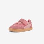 Zapatilla deportiva respetuosa de Blanditos en tonos rosas y muy ligera.