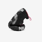 Deportiva Barefoot Saguaro niño negra.