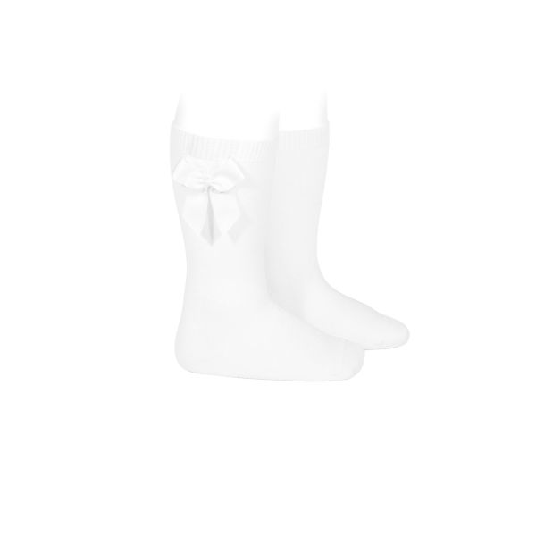 Calcetines Altos para Niña Cóndor con Lazo – Elegancia y Comodidad