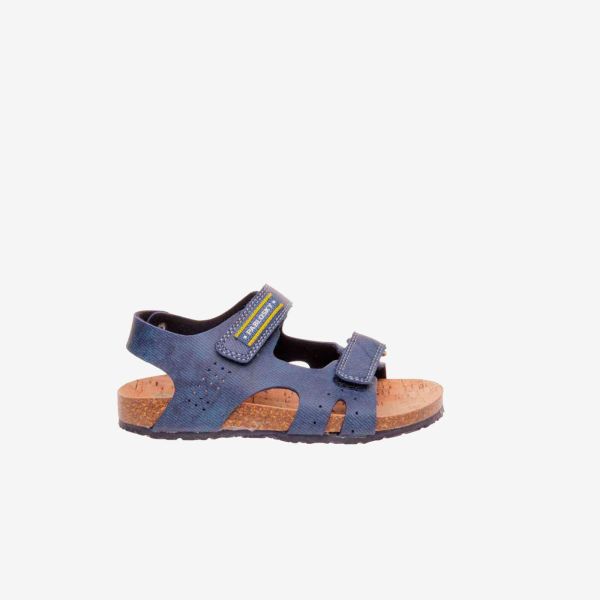 Sandalia de niño Pablosky en color azul con doble velcro para mayor comodidad y ajuste.