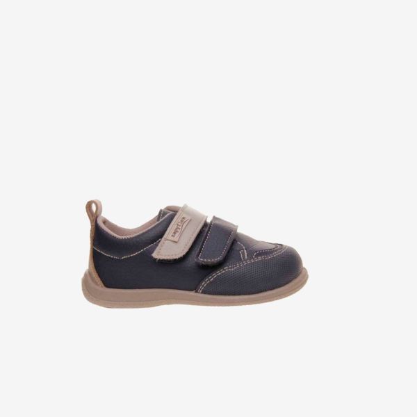 Zapato deportivos de niño respetuoso de Zapy con velcro y puntera reforzada.