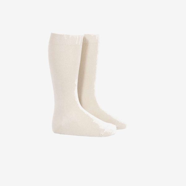 Calcetín alto Cóndor niño beige | Suave, cómodo y versátil