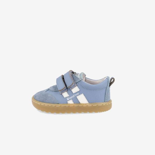 Zapatilla urbana Blanditos baby celeste | Para seguirle el ritmo sin parar