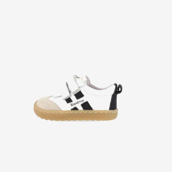 Zapatilla urbana Blanditos baby blanca y negra | Estilo, agarre y comodidad para sus primeros pasos