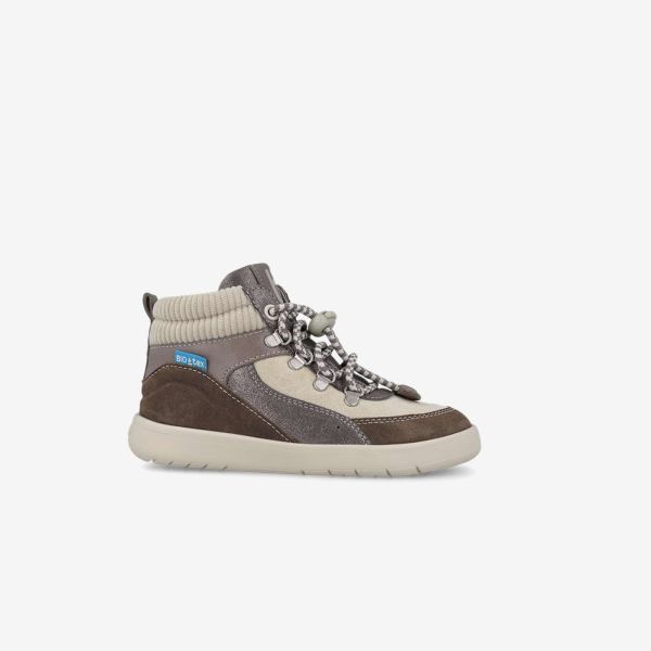 Bota barefoot montaña Biomecanics niña cordon ajustable boton.