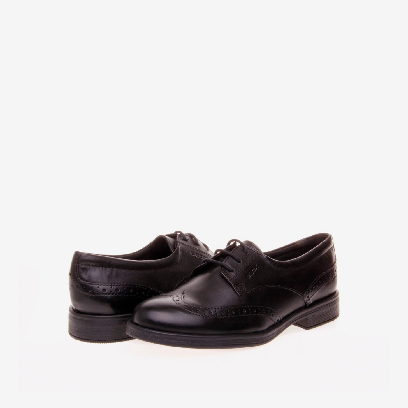 Zapato escolar para niña, de Geox