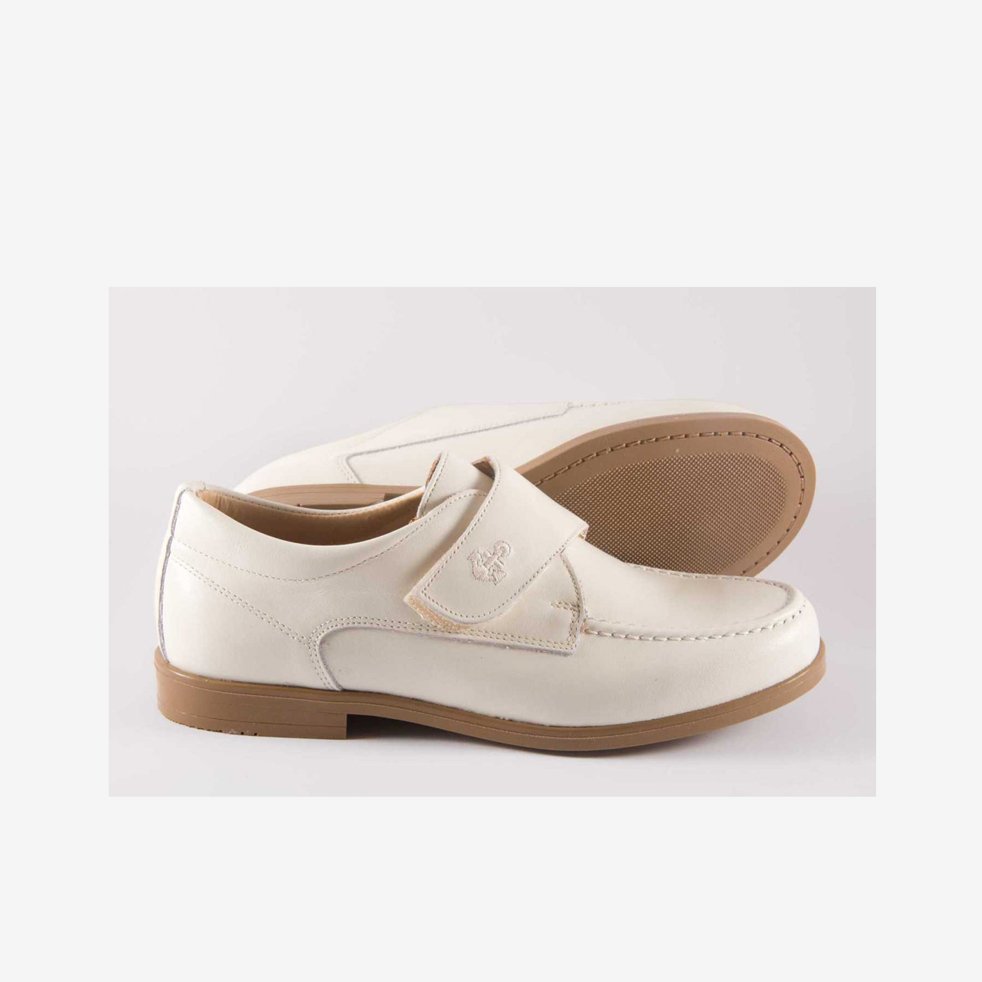 Zapato ceremonia/comunión niño en piel con velcro