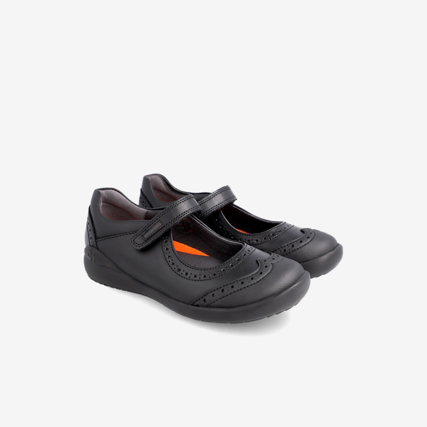 Merceditas colegiales negras de Biomecanics