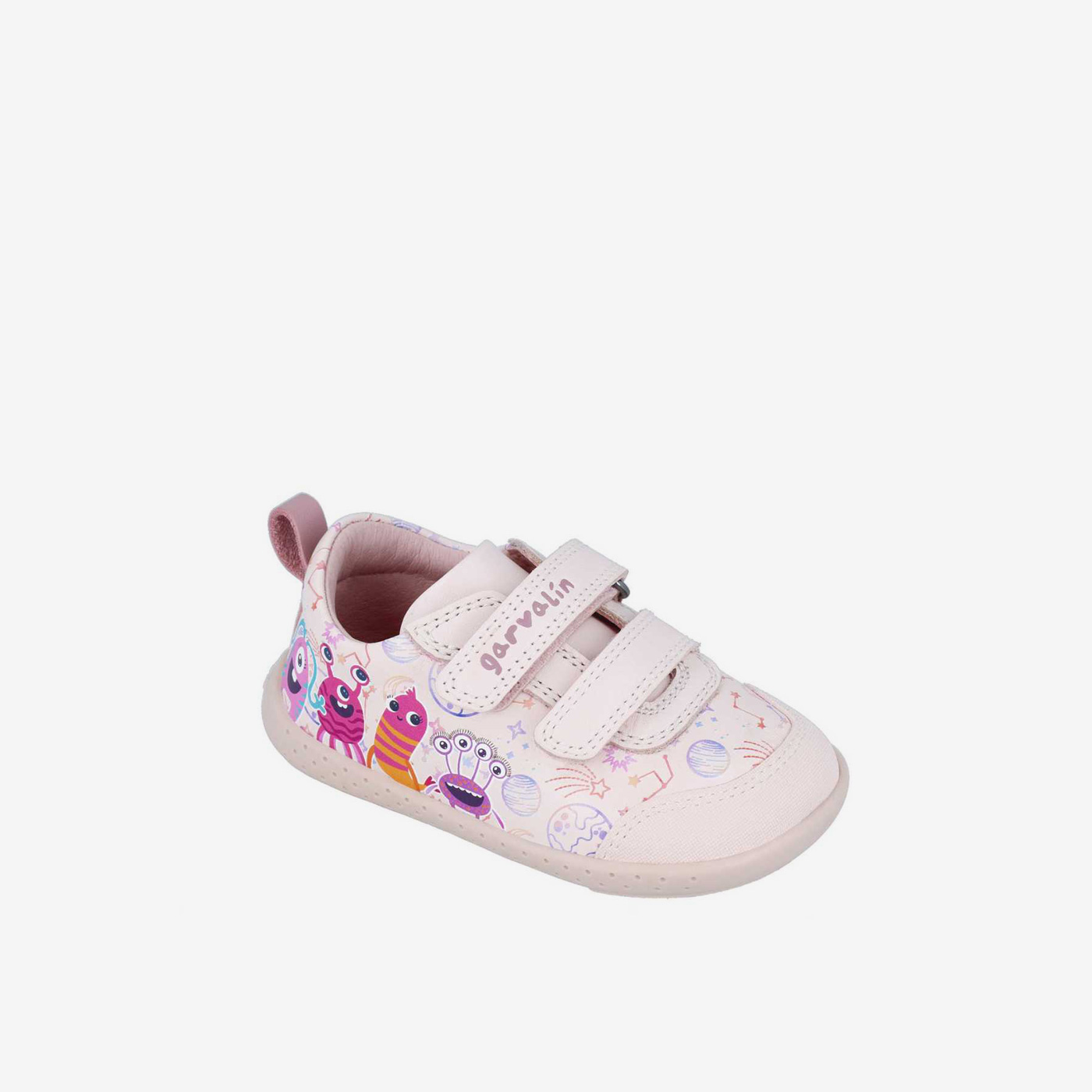 Deportiva de niña con cierre de velcro y puntera reforzada.