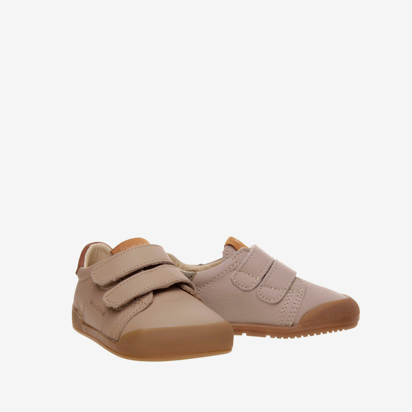 Blanditos deportivo respetuoso unisex con velcro en camel