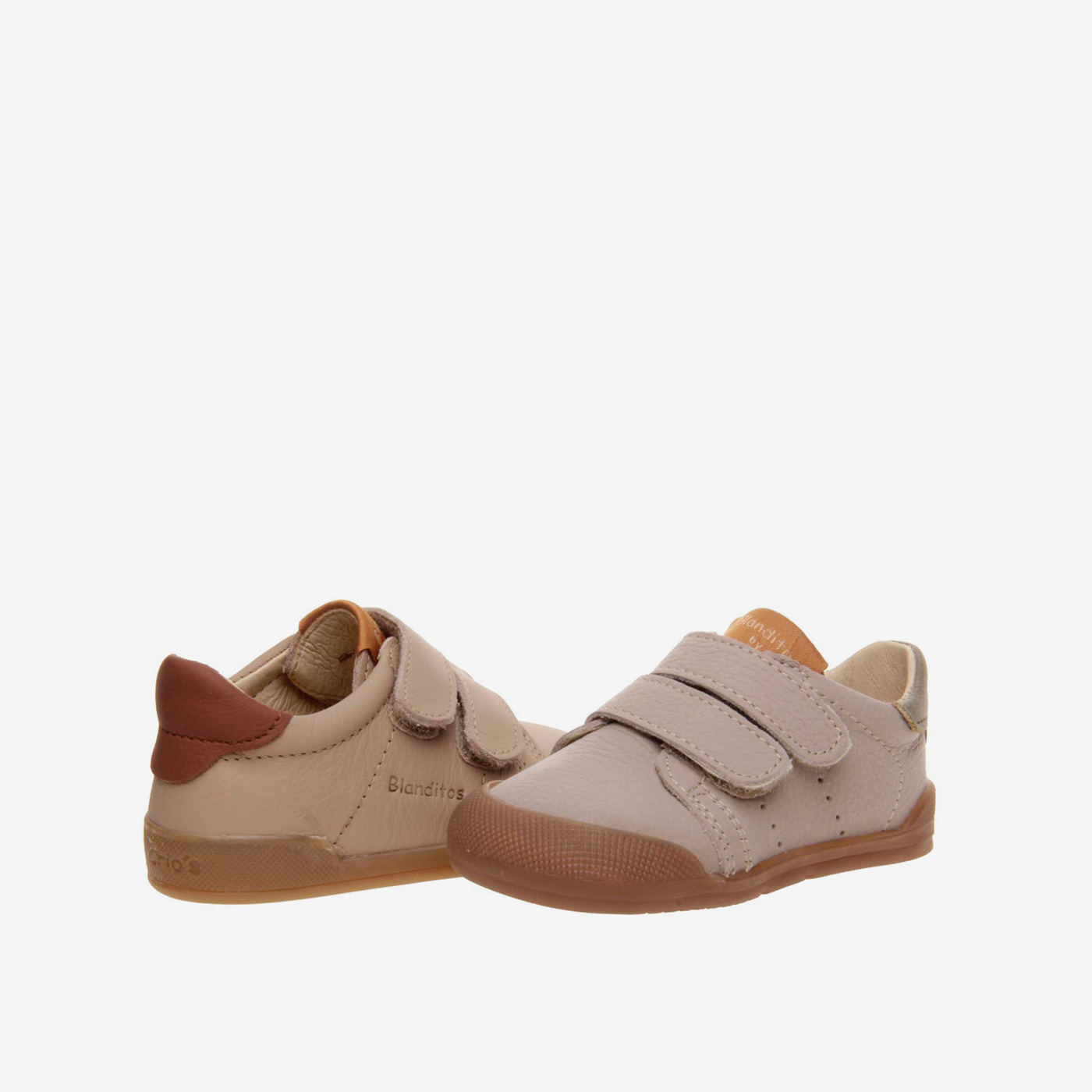 Blanditos deportivo respetuoso unisex con velcro en camel