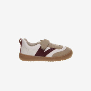 Deportivo niño respetuoso con velcro