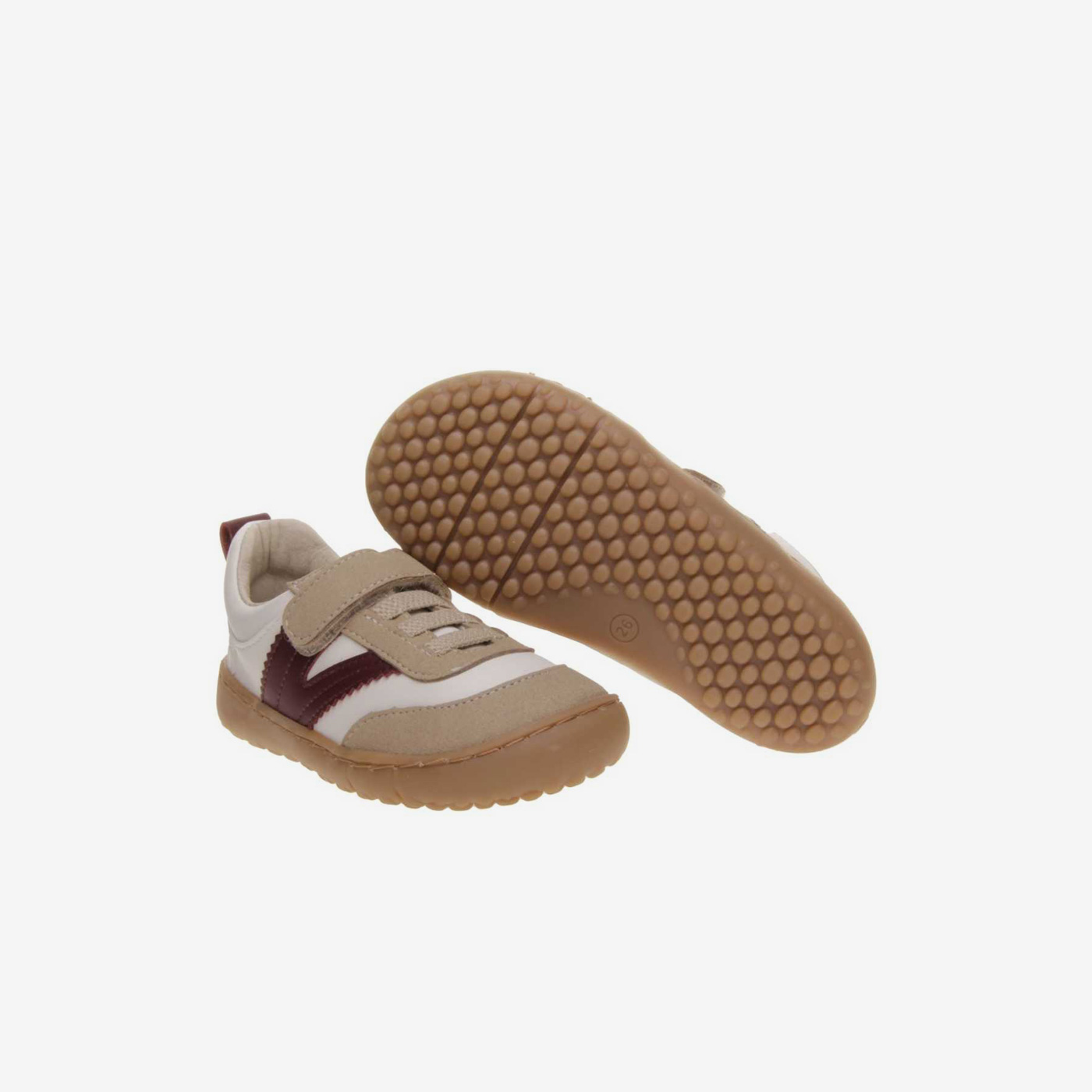 Deportivo niño respetuoso con velcro