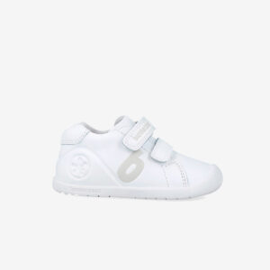 Deportivo primeros pasos blancas unisex. Línea Respetuosa, con doble velcro y suela flexible. Ideales para moverse seguro en la guardería.